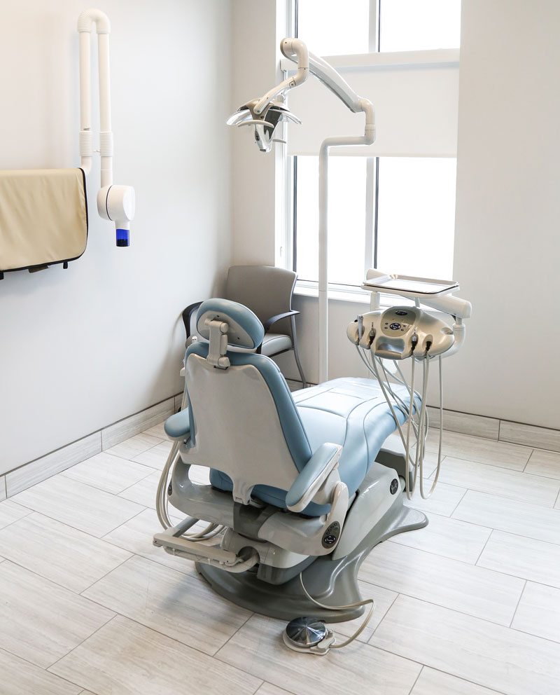 patient chair in riverfront dental cambidge